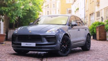 A Porsche benzines Macan és 718 modellek gyártásának befejezése