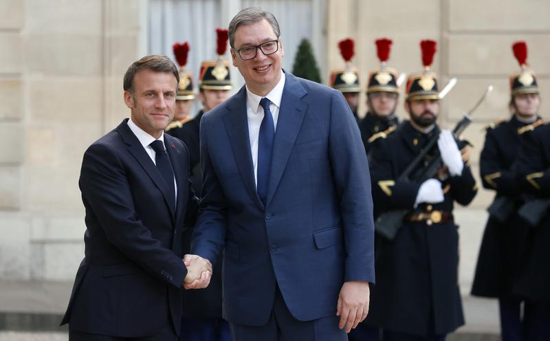 Szerb elnök francia atomerőmű-építési tárgyalásokról számolt be Párizsban
