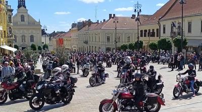 Fiatal szerelmespár tragikus motorbalesete Pécs közelében