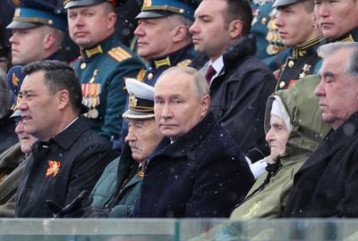 Putyin a győzelem napján: Nem feledkezünk meg a közös harcról