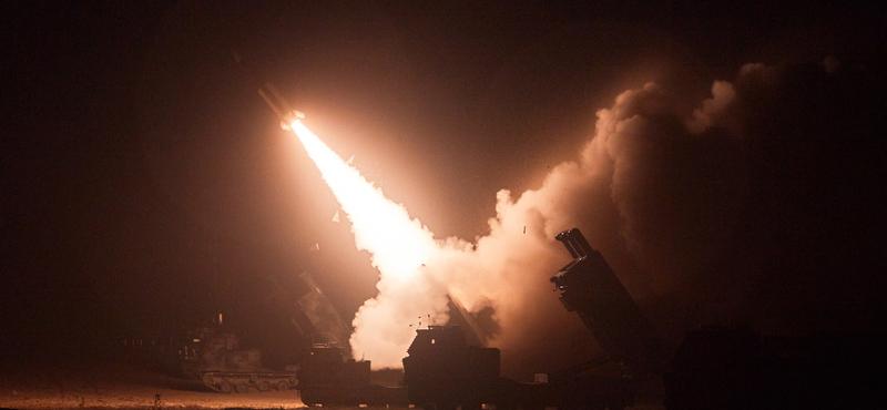 Az USA titkos rakétaszállítmányt küldött Ukrajnának Joe Biden jóváhagyásával