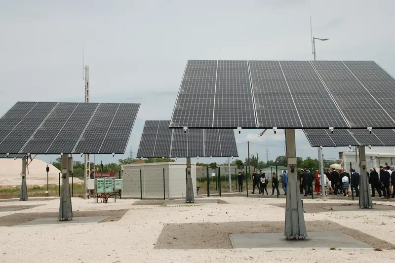 Szegedi kutatók napenergiával gyártanak mesterséges benzint