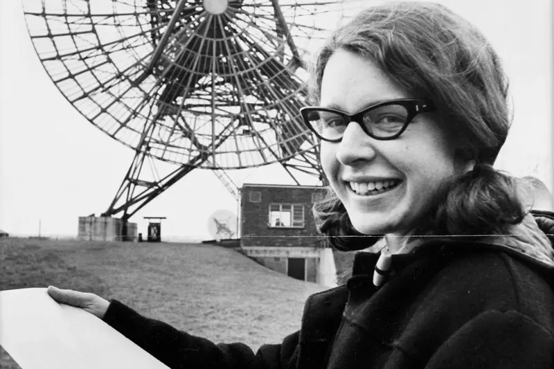 Jocelyn Bell Burnell: Egy női asztrofizikus úttörő felfedezése