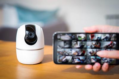 Rejtett kamerák az Airbnb-s lakásokban rögzítik a vendégeket