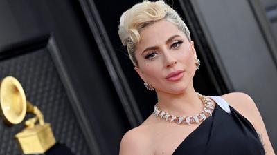 Lady Gaga határozottan cáfolja a terhességi pletykákat