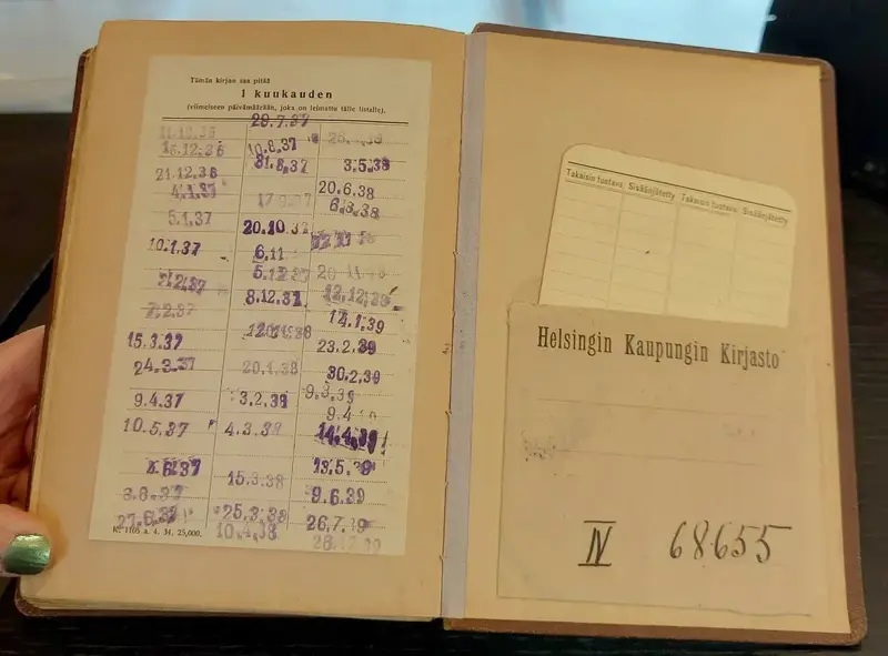 Nyolc évtized után tért vissza egy elveszett könyv a Helsinki Könyvtárba