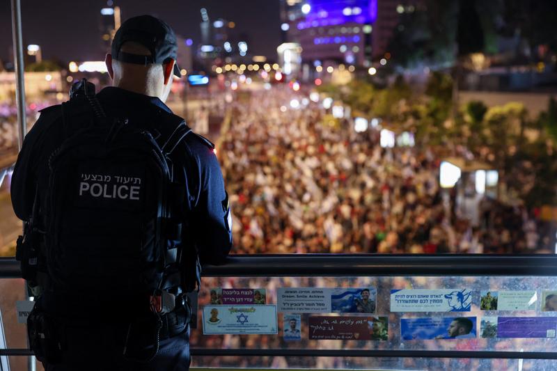 Tízezrek tüntettek Tel-Avivban a tűzszünet és túszok szabadon engedése érdekében