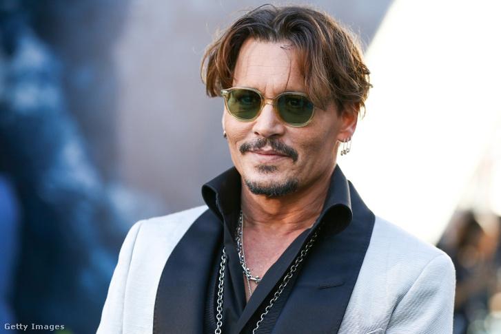 Johnny Depp esélye a Karib-tenger kalózai sorozatban való visszatérésre