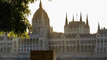 Magyar befektetők egyre inkább a lakossági állampapírok felé fordulnak