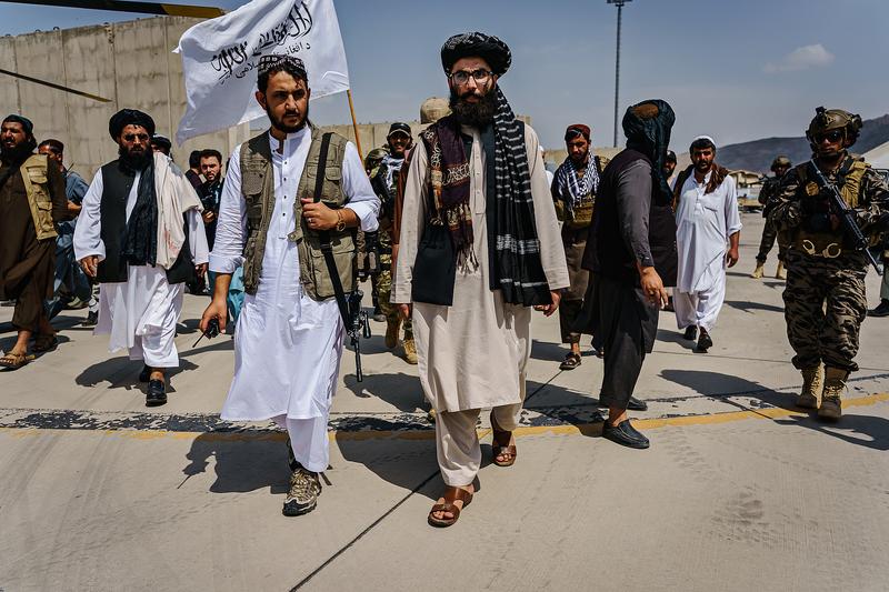 Oroszország fontolóra veheti a tálibok tiltólistáról való eltávolítását