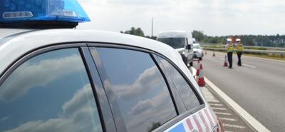 Három autó ütközött az M7-esen, félpályás útlezárás Balatonszárszónál