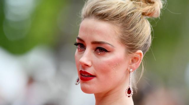 Amber Heard egy felnőttfilm szereplésével oldhatja meg anyagi gondjait