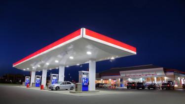 Benzin árcsökkenés szerdától, a gázolaj ára változatlan marad