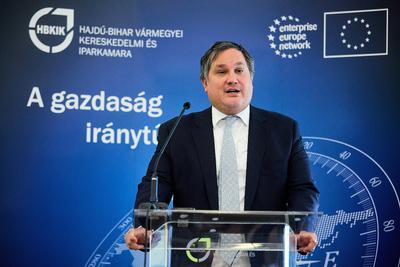 Nagy Márton: Az elektromos átállás döntő a magyar gazdaság számára
