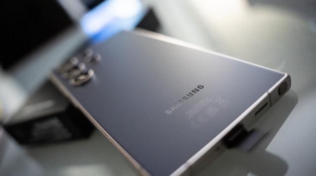 Samsung Galaxy S24 FE: Új részletek a menta színű változatról