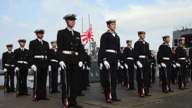 Japán védelmi kiadások növelése és a fukusimai helyreállítás új fejleményei
