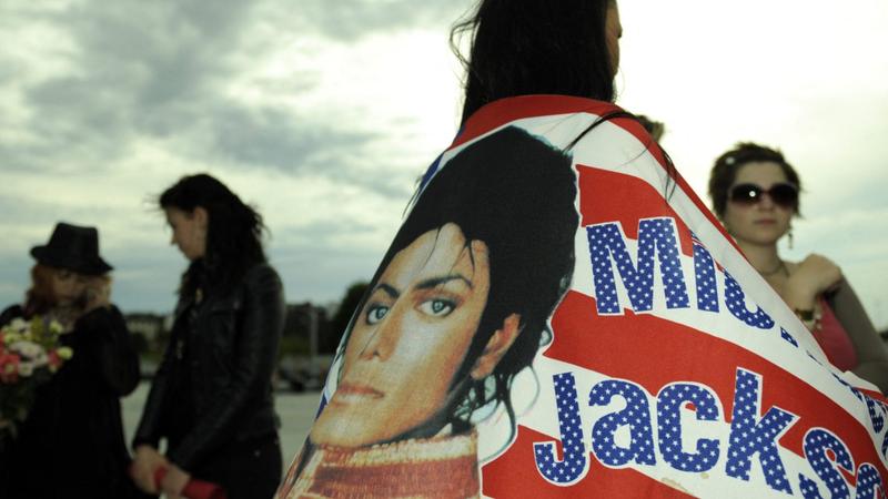 Michael Jackson 500 millió dolláros adósságot halmozott fel halálakor