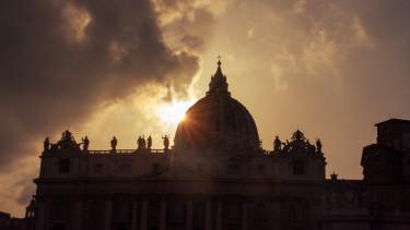 A Vatikán új intézkedéseket vezet be a gyermekelleni bűncselekmények ellen