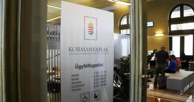 Országszerte leálltak a kormányablakok az informatikai rendszer hibája miatt