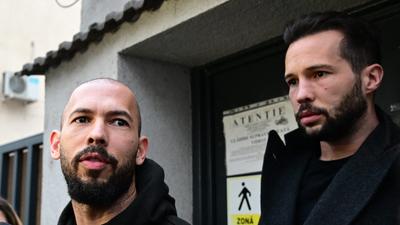 Andrew és Tristan Tate elhagyhatják Romániát, de az EU-ban maradnak
