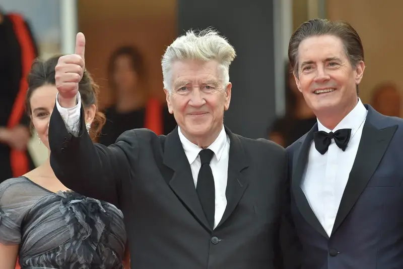 David Lynch tüdőtágulattal küzd és otthon marad