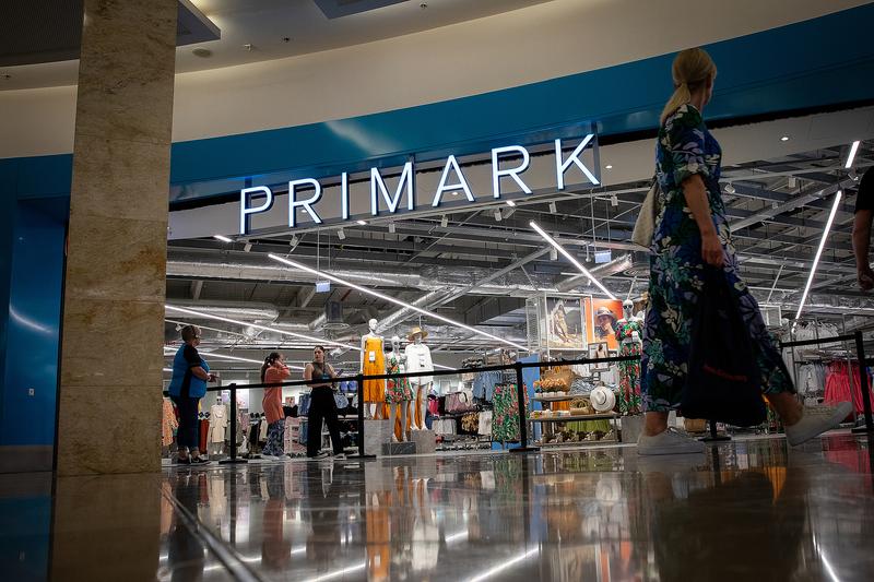 Megnyílt az első Primark üzlet Magyarországon az Aréna Mallban
