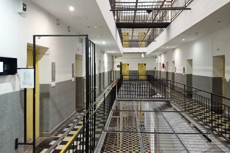 Győri börtön bezár és a magyar börtönrendszer kihívásai