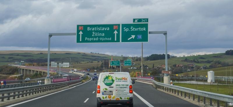Szlovákia bevezeti az új egynapos autópálya-matricát augusztustól