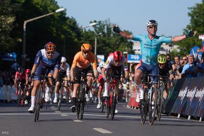 Cavendish győzelme és Voltr sárga trikója a Tour de Hongrie második napján