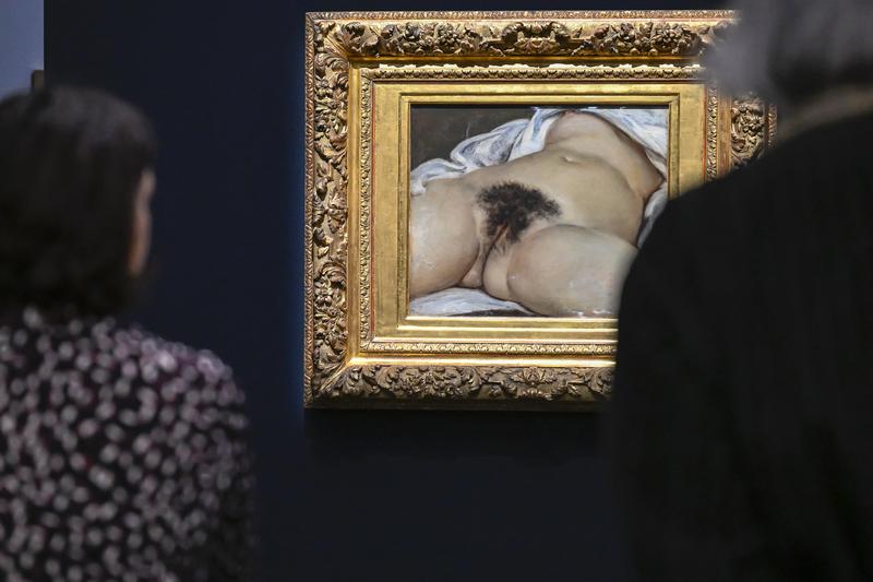 MeToo mozgalom aktivistái festékkel támadták meg Courbet ikonikus festményét