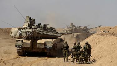 Amerika több mint 1 milliárd dollár értékű fegyvert küldhet Izraelnek