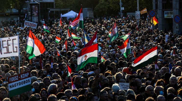 A Magyar Munkáspárt a Békemenet mellett áll, de távol marad