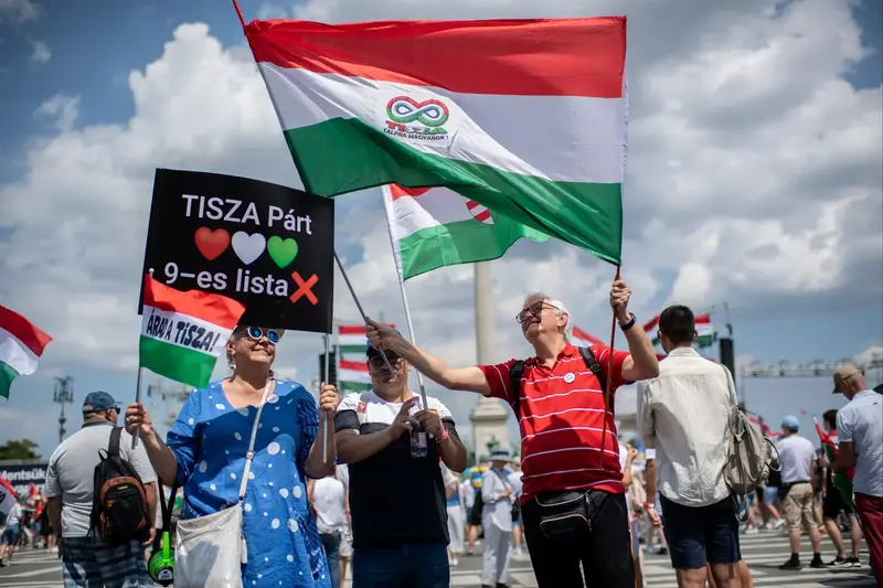 A Tisza Párt dinamikus növekedése és a Fidesz kihívója