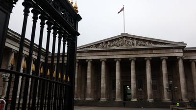 Nyomozás a British Museum volt kurátora ellen eltűnt műkincsek miatt