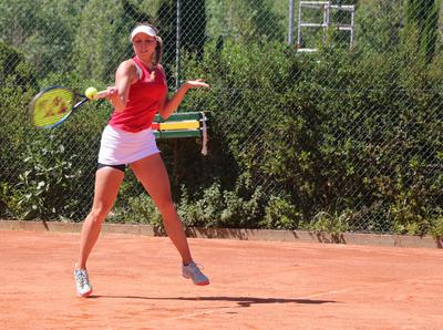 Magyar női teniszválogatott győzelme Svédország ellen