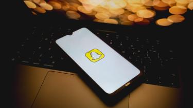 A Snapchat bevezeti az új generatív AI fejlesztéseket az AR-lencsékhez