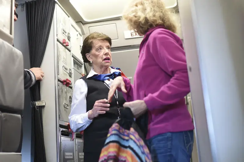 Bette Nash, a világ leghosszabb ideje szolgáló légiutas-kísérője elhunyt