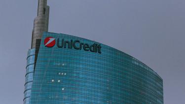 Az EKB aggodalma az UniCredit vezetői változásai és orosz tevékenysége miatt