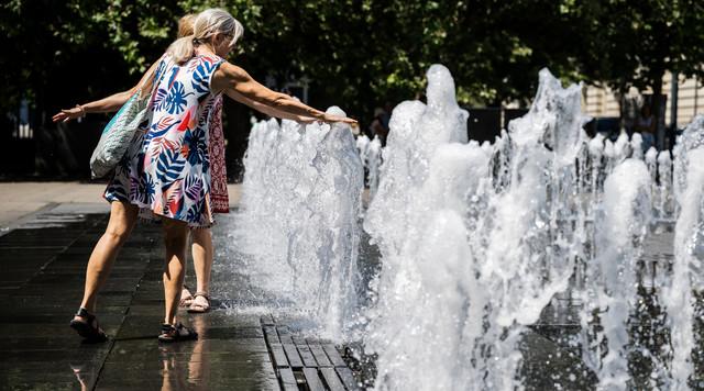 Hétfőn jégeső és zivatarok, a kánikula még erősödik a héten