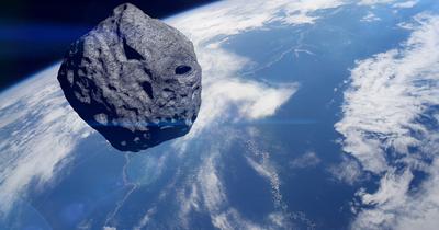 Gigantikus aszteroida suhant el a Föld mellett nyolc holdtávolságra
