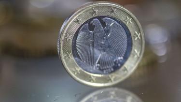 Az euróövezeti infláció csökkenése nyithat utat a kamatcsökkentésnek