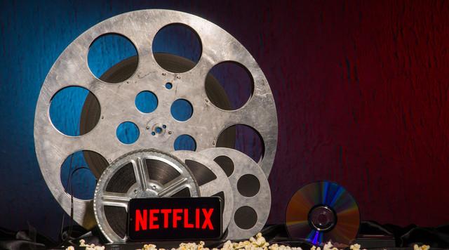 Netflix lehetősége ingyenesen, reklámokkal Magyarországon