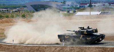 A Magyar Honvédség új Leopard 2A7HU harckocsikkal bővült