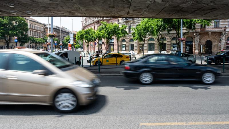 Tesztüzem alatt állnak az új budapesti traffipaxok