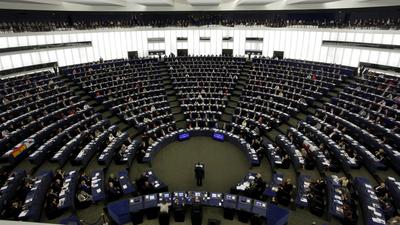 EP-képviselők milliós mellékjövedelmei és etikai aggályok