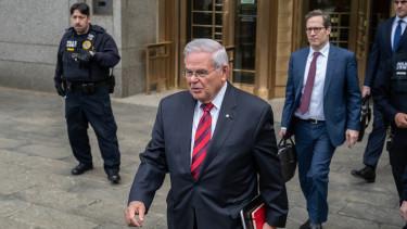 Bob Menendez szenátor elleni per elkezdődött New Jersey-ben