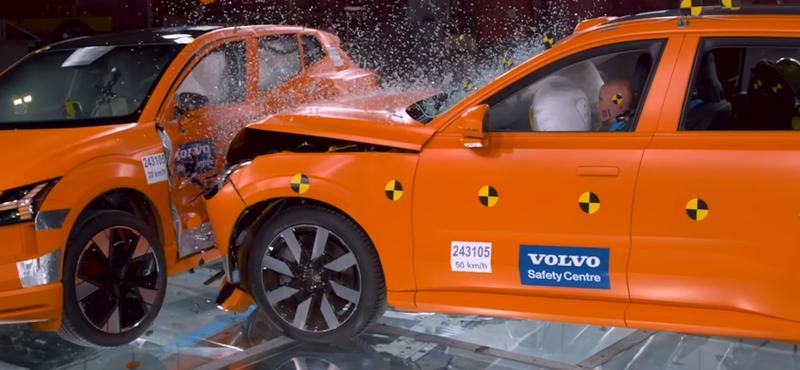 Volvo törésteszt: Kisautó és SUV frontális ütközése