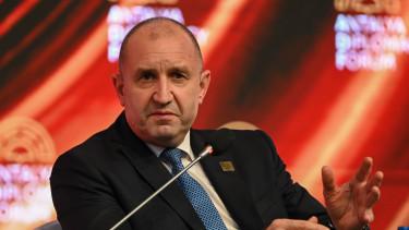 Bolgár elnök hagyta el a találkozót négy perc várakozás után