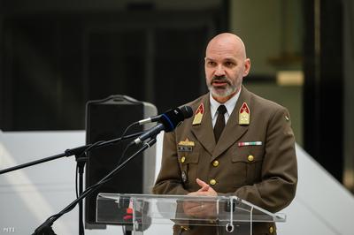 Dr. Töll László a Magyar Honvédség katonai identitásért felelős miniszteri biztosa lett