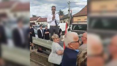 Putnoki polgármester konfrontációja egy templomi eseményen